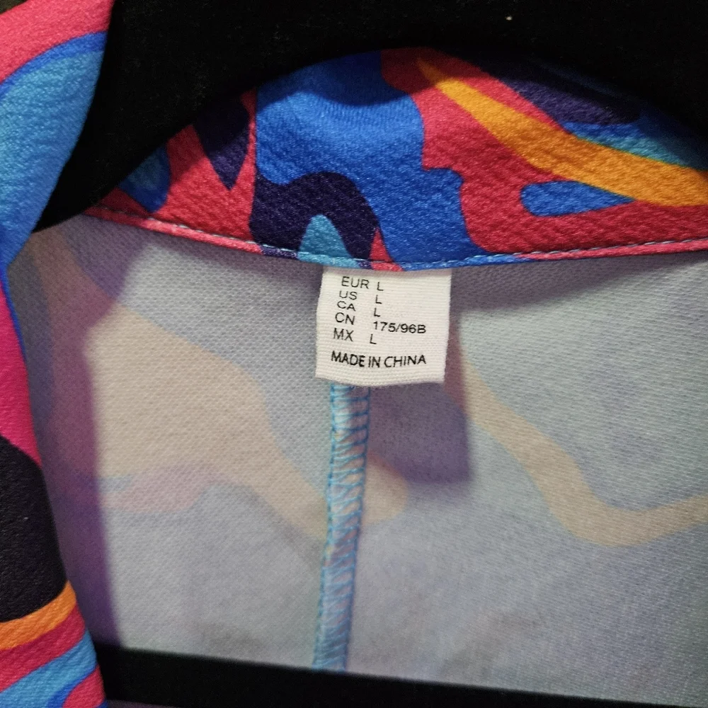 Colorful Abstract Blazer - Picture 3 of 7